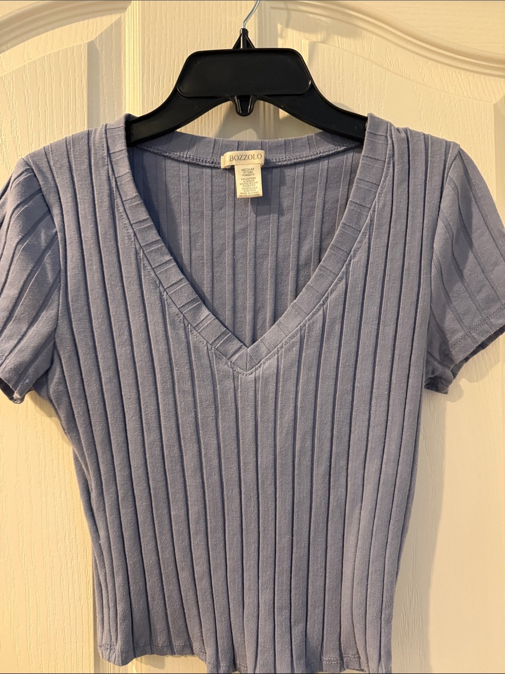 Bozzolo Light Lavender Ribbed V-Neck Short Sleeve Top